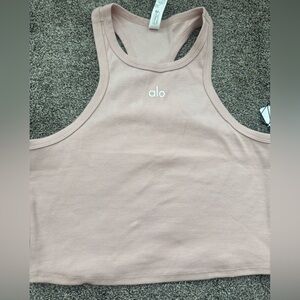 ALO Yoga Women's Pink Quartz crop top (new)